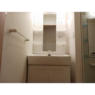 グレイス 102【管理NO：1-018683701-01020】 ★家具家電は申し込み後に搬入します★の物件写真6