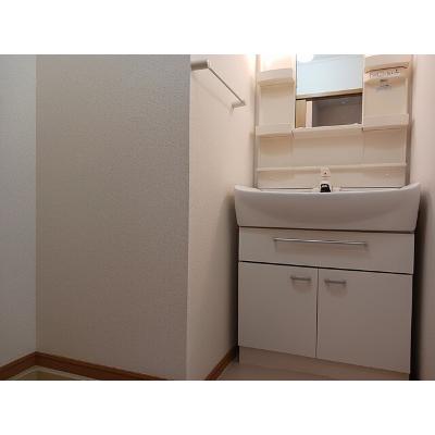 フィオーレ　カーザ 202【管理NO：1-013492201-02020】 ★家具家電は申し込み後に搬入します★ ★2026年10月上旬入居可能★の物件写真6