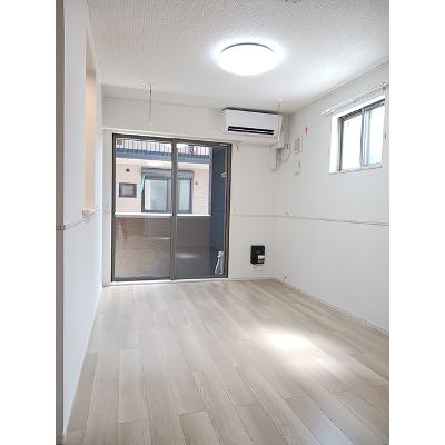 コニリオ　フェリーチェ 101【管理NO：1-028351401-01010】 ★家具家電は申し込み後に搬入します★の物件写真2