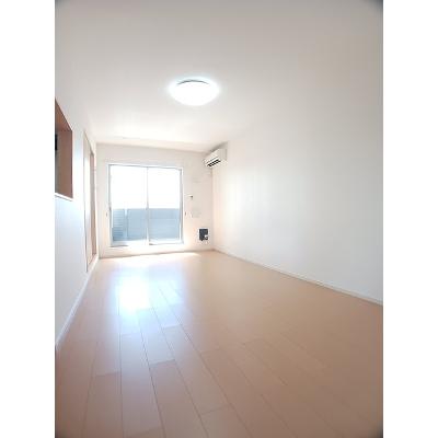 カンパネッラ　コンソナーレ 302【管理NO：1-019280201-03020】 ★家具家電は申し込み後に搬入します★の物件写真2