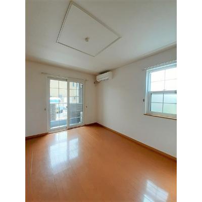 グランブルーＢ 101【管理NO：1-014093402-01010】 ★家具家電は申し込み後に搬入します★の物件写真2
