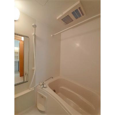 グランブルーＢ 101【管理NO：1-014093402-01010】 ★家具家電は申し込み後に搬入します★の物件写真4