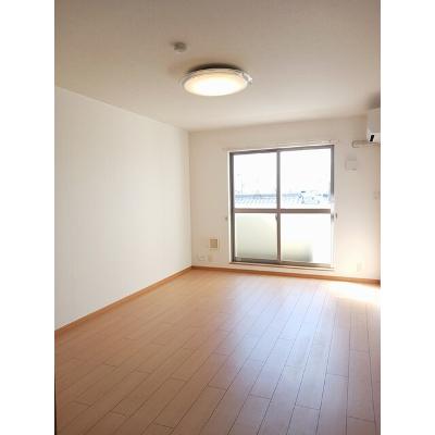 Ｇｏｌｄ　Ｍ　Ｋａｍｏ 310【管理NO：1-013533901-03080】 ★家具家電は申し込み後に搬入します★の物件写真2