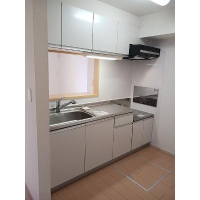 ローズヒルズ 103【管理NO：1-017478001-01030】 ★家具家電は申し込み後に搬入します★の物件写真3