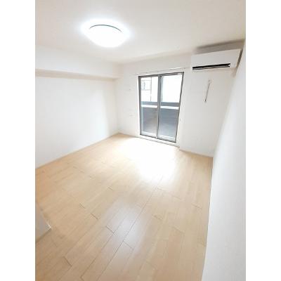 ペオーニア 102【管理NO：1-024454201-01020】 ★家具家電は申し込み後に搬入します★ ★2026年09月上旬入居可能★の物件写真2