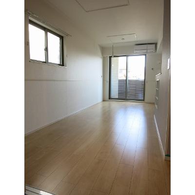 ウィンド　ベル　１７　Ｂ 103【管理NO：1-021165702-01030】 ★家具家電は申し込み後に搬入します★ ★2026年08月中旬入居可能★の物件写真2