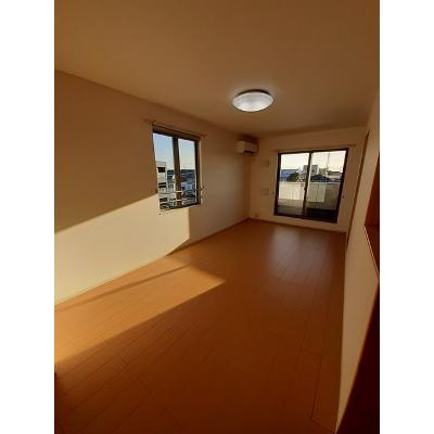 ブルック駅西 301【管理NO：1-019077701-03010】 ★家具家電は申し込み後に搬入します★ ★2026年09月上旬入居可能★の物件写真2