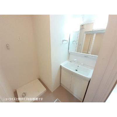 ロークァット　Ⅱ 201【管理NO：1-028485502-02010】 ★家具家電は申し込み後に搬入します★ ★2026年10月上旬入居可能★の物件写真6