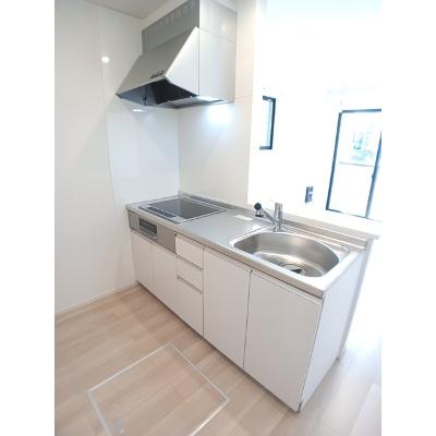 ロークァット　Ⅱ 101【管理NO：1-028485502-01010】 ★家具家電は申し込み後に搬入します★ ★2026年10月上旬入居可能★の物件写真3