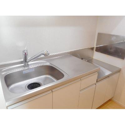エスペランサ助光Ⅰ 202【管理NO：1-022024501-02020】 ★家具家電は申し込み後に搬入します★の物件写真3