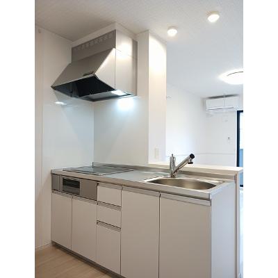 グランドゥール 101【管理NO：1-027541201-01010】 ★家具家電は申し込み後に搬入します★ ★2026年09月中旬入居可能★の物件写真3