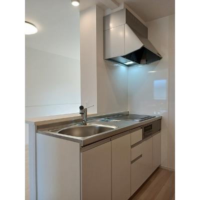 サウザンドロード 205【管理NO：1-027354901-02040】 ★家具家電は申し込み後に搬入します★ ★2026年09月中旬入居可能★の物件写真3