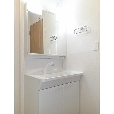 フロレットⅡ 201【管理NO：1-026978801-02010】 ★家具家電は申し込み後に搬入します★ ★2026年09月上旬入居可能★の物件写真6