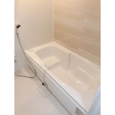 ソウ　ブイソン　Ⅶ 201【管理NO：1-026405502-02010】 ★家具家電は申し込み後に搬入します★ ★2026年09月下旬入居可能★の物件写真4