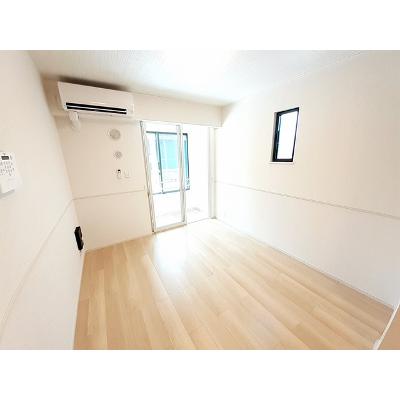 フレイム（ｆｌａｍｅ） 101【管理NO：1-027489501-01010】 ★家具家電は申し込み後に搬入します★ ★2026年10月中旬入居可能★の物件写真2