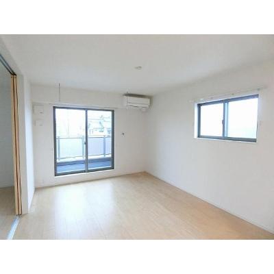 ボンダイⅠ 201【管理NO：1-022829401-02010】 ★家具家電は申し込み後に搬入します★ ★2026年10月中旬入居可能★の物件写真2