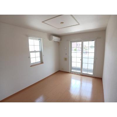 グリーン・エコーⅠ 102【管理NO：1-014962501-01020】 ★家具家電は申し込み後に搬入します★ ★2026年09月中旬入居可能★の物件写真2