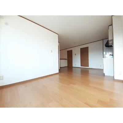 クールブラーシェＢ 201【管理NO：1-010750302-02010】 ★家具家電は申し込み後に搬入します★ ★2026年09月中旬入居可能★の物件写真2