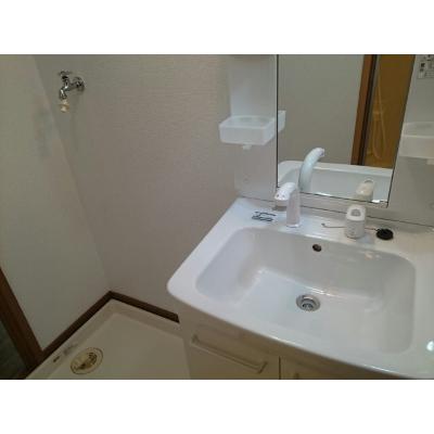 フォレスト 203【管理NO：1-007803201-02030】 ★家具家電は申し込み後に搬入します★ ★2026年10月下旬入居可能★の物件写真6