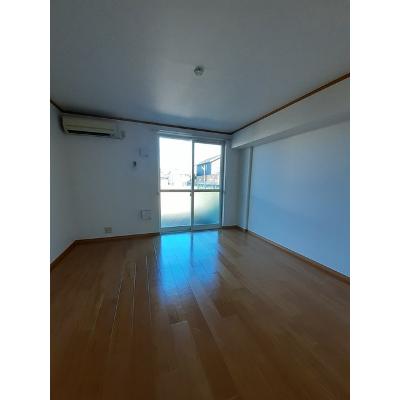 カメ－リア１番館 102【管理NO：1-012586201-01020】 ★家具家電は申し込み後に搬入します★ ★2026年09月下旬入居可能★の物件写真2