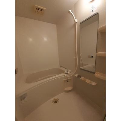 カメ－リア１番館 102【管理NO：1-012586201-01020】 ★家具家電は申し込み後に搬入します★ ★2026年09月下旬入居可能★の物件写真4