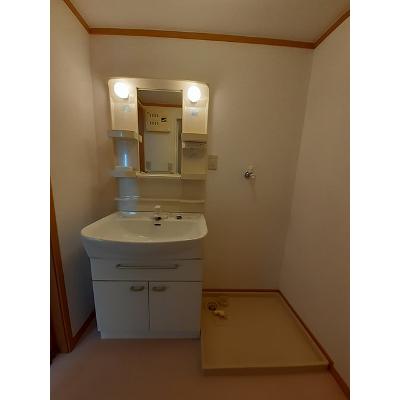 カメ－リア１番館 102【管理NO：1-012586201-01020】 ★家具家電は申し込み後に搬入します★ ★2026年09月下旬入居可能★の物件写真6
