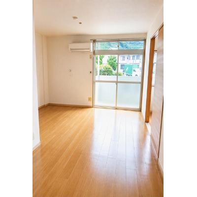 コーポサンシャイン 103【管理NO：1-004690201-01030】 ★家具家電は申し込み後に搬入します★の物件写真2