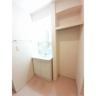 ブランド　バルーン　Ｂ 103【管理NO：1-022047402-01030】 ★家具家電は申し込み後に搬入します★ ★2026年10月下旬入居可能★の物件写真6