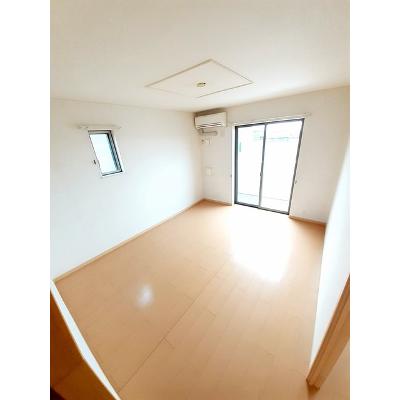 カーム・セイ　Ⅱ 201【管理NO：1-017388902-02010】 ★家具家電は申し込み後に搬入します★の物件写真2