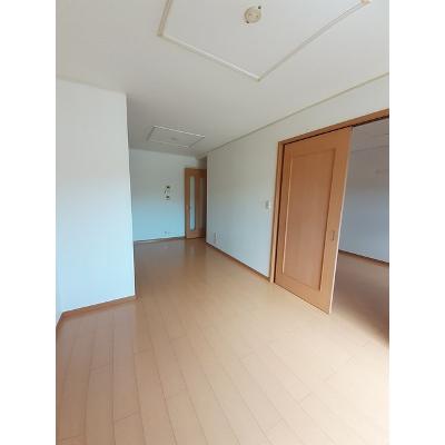 フォレスタ 202【管理NO：1-014906501-02020】 ★家具家電は申し込み後に搬入します★ ★2026年09月下旬入居可能★の物件写真2