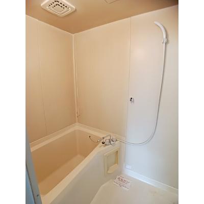 城山ハイツ 101【管理NO：1-003360801-01010】 ★家具家電は申し込み後に搬入します★ ★2026年09月下旬入居可能★の物件写真4