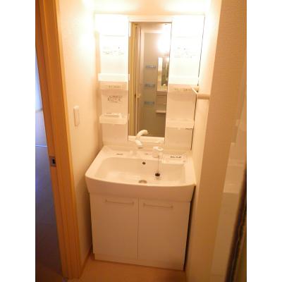 ラフィーネ不動上郷Ａ 104【管理NO：1-015645801-01040】 ★家具家電は申し込み後に搬入します★ ★2026年10月中旬入居可能★の物件写真6