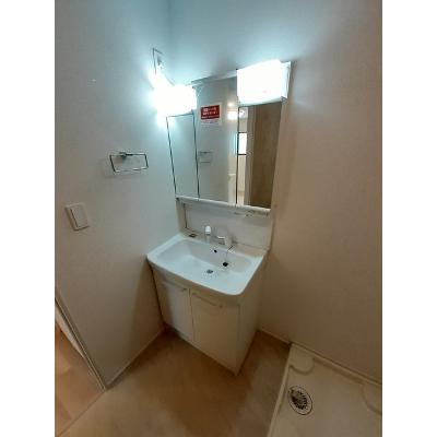 プレミアファイン 105【管理NO：1-026766701-01050】 ★家具家電は申し込み後に搬入します★ ★2026年09月上旬入居可能★の物件写真6