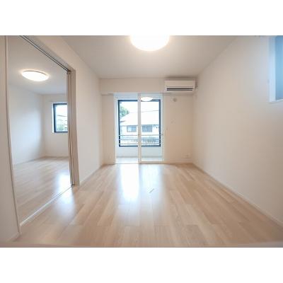 フォルト　Ⅰ 105【管理NO：1-027318701-01050】 ★家具家電は申し込み後に搬入します★ ★2026年09月下旬入居可能★の物件写真2