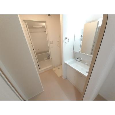 メイブローテⅠ 101【管理NO：1-026360101-01010】 ★家具家電は申し込み後に搬入します★の物件写真6