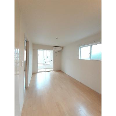 ブルーシャインＳ一番館 104【管理NO：1-024844401-01040】 ★家具家電は申し込み後に搬入します★ ★2026年09月下旬入居可能★の物件写真2
