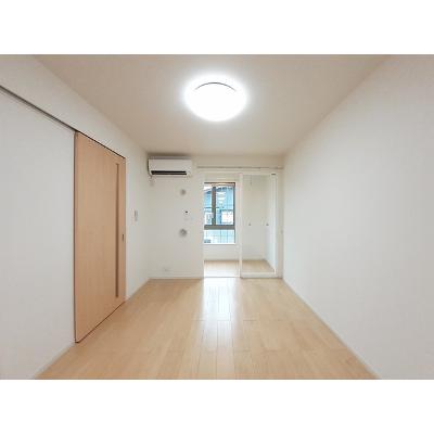 パークメゾン 102【管理NO：1-022738501-01020】 ★家具家電は申し込み後に搬入します★ ★2026年09月下旬入居可能★の物件写真2