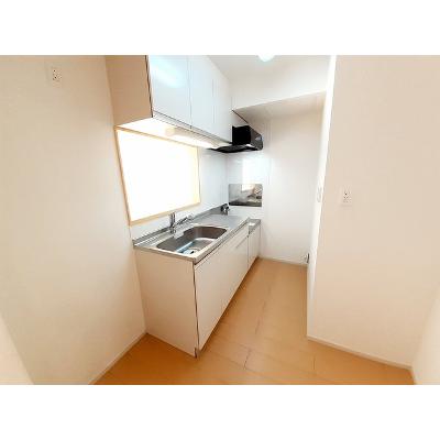 Ｅａｓｔ・Ｇａｒｄｅｎ 102【管理NO：1-019165001-01020】 ★家具家電は申し込み後に搬入します★ ★2026年10月上旬入居可能★の物件写真3