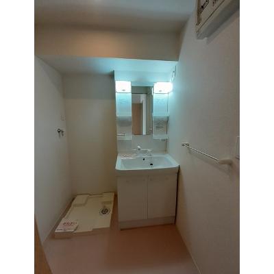 アントロワＢ 102【管理NO：1-022080302-01020】 ★家具家電は申し込み後に搬入します★ ★2026年10月中旬入居可能★の物件写真6