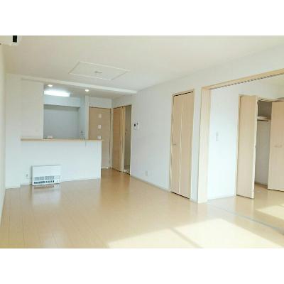 ブルーバード 102【管理NO：1-020839801-01020】 ★家具家電は申し込み後に搬入します★ ★2026年09月下旬入居可能★の物件写真2