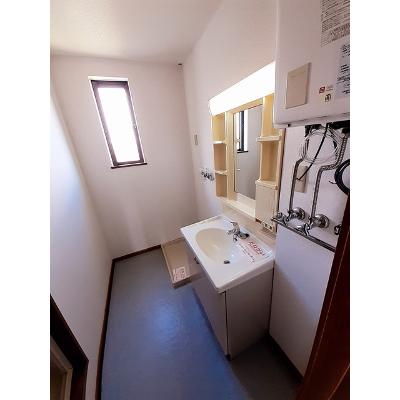グランシャリオⅡ 201【管理NO：1-007719001-02010】 ★家具家電は申し込み後に搬入します★ ★2026年10月上旬入居可能★の物件写真6