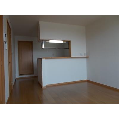 ベルフラワー鳥越 203【管理NO：1-012132201-02030】 ★家具家電は申し込み後に搬入します★ ★2026年09月下旬入居可能★の物件写真2