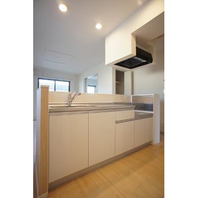 グランプラスＡ 206【管理NO：1-023051701-02050】 ★家具家電は申し込み後に搬入します★ ★2026年10月上旬入居可能★の物件写真3