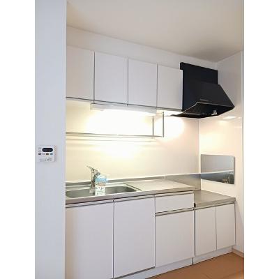 ロベスト・イリーデⅣ 103【管理NO：1-016442802-01030】 ★家具家電は申し込み後に搬入します★ ★2026年10月下旬入居可能★の物件写真3