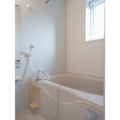 ロベスト・イリーデⅣ 103【管理NO：1-016442802-01030】 ★家具家電は申し込み後に搬入します★ ★2026年10月下旬入居可能★の物件写真4