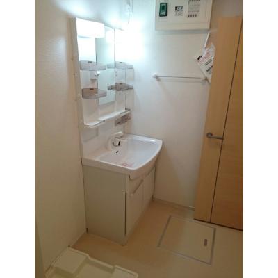 アルドール　Ⅲ 201【管理NO：1-019071302-02010】 ★家具家電は申し込み後に搬入します★ ★2026年10月上旬入居可能★の物件写真6