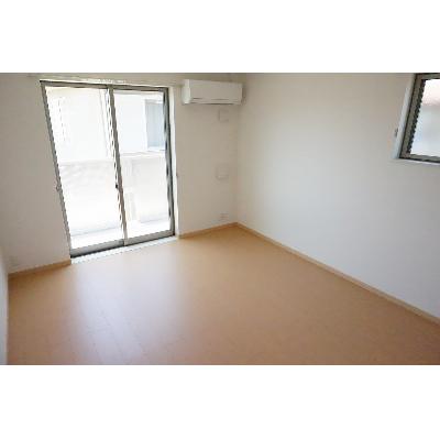 アースビレッジⅤ 202【管理NO：1-019106101-02020】 ★家具家電は申し込み後に搬入します★ ★2026年10月中旬入居可能★の物件写真2