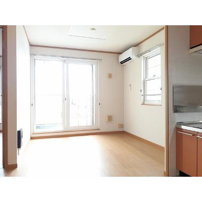 エレガンシアＡ 201【管理NO：1-012535201-02010】 ★家具家電は申し込み後に搬入します★ ★2026年11月上旬入居可能★の物件写真2