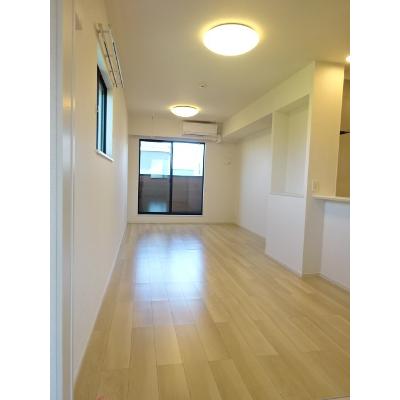 ランドールⅡ 204【管理NO：1-027414402-02040】 ★家具家電は申し込み後に搬入します★ ★2026年10月上旬入居可能★の物件写真2