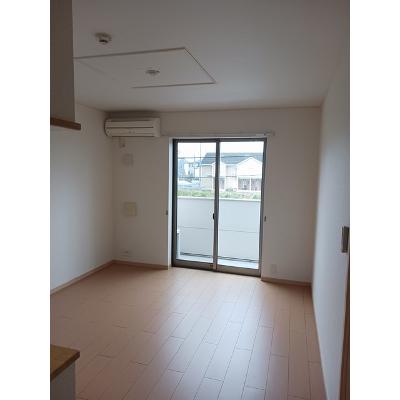 メーリーウィンドＴ 201【管理NO：1-016908601-02010】 ★家具家電は申し込み後に搬入します★ ★2026年09月下旬入居可能★の物件写真2